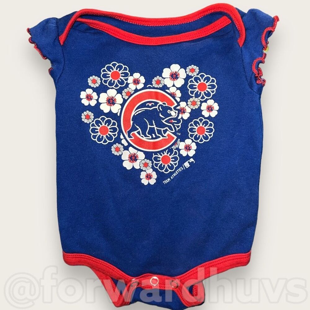 Chicago Cubs Floral Shirt Sleeve Bodysuit Size 0/3 months